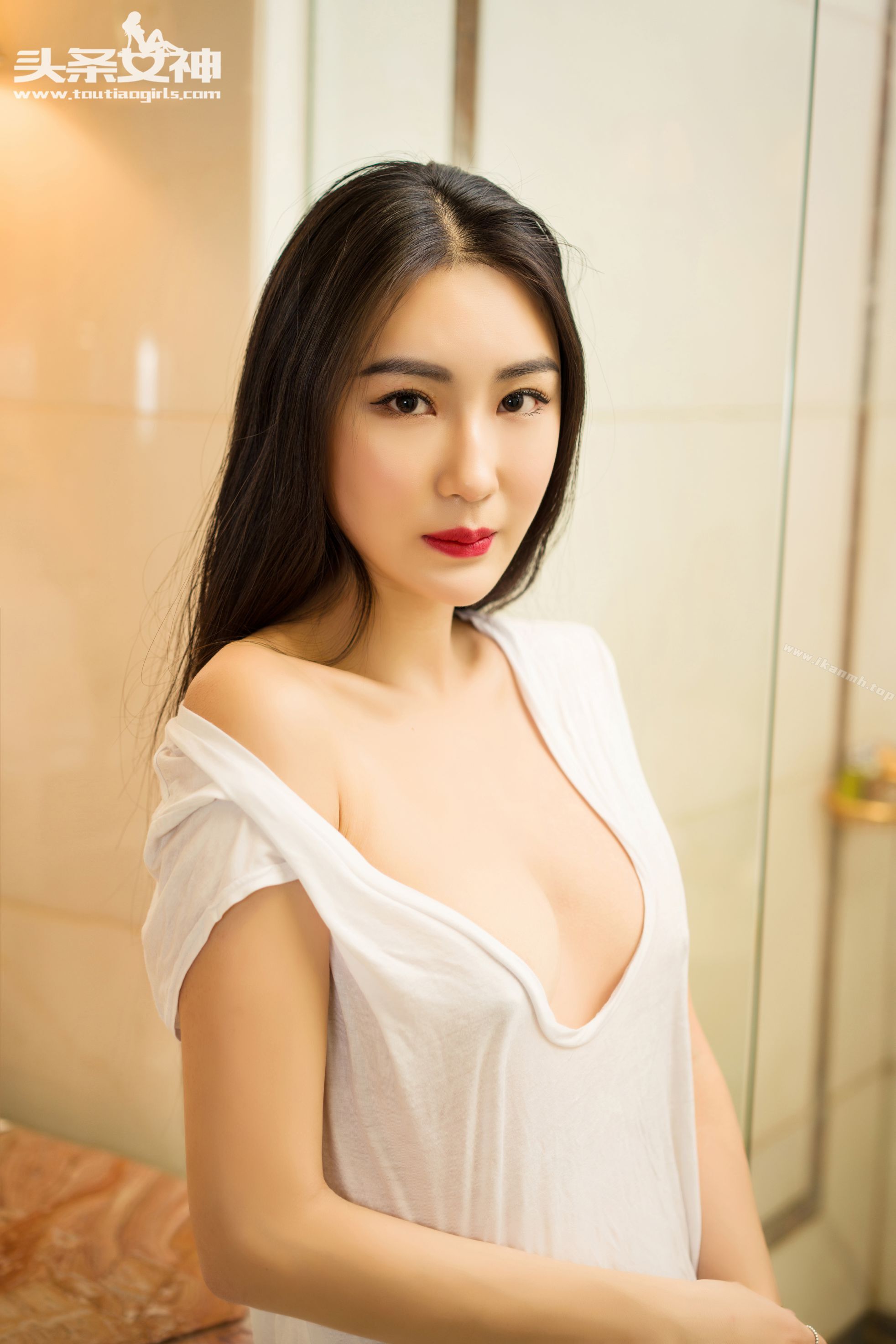瑷妮，一级棒身材正工作的女神，姿势撩人情欲乍泄，让多少男士难以抗拒的私房诱惑-性感写真（真人集）-歪歪出品（第7张）
